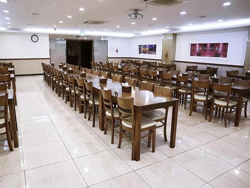 Jeju Parkside Tourist Hotel Экстерьер фото
